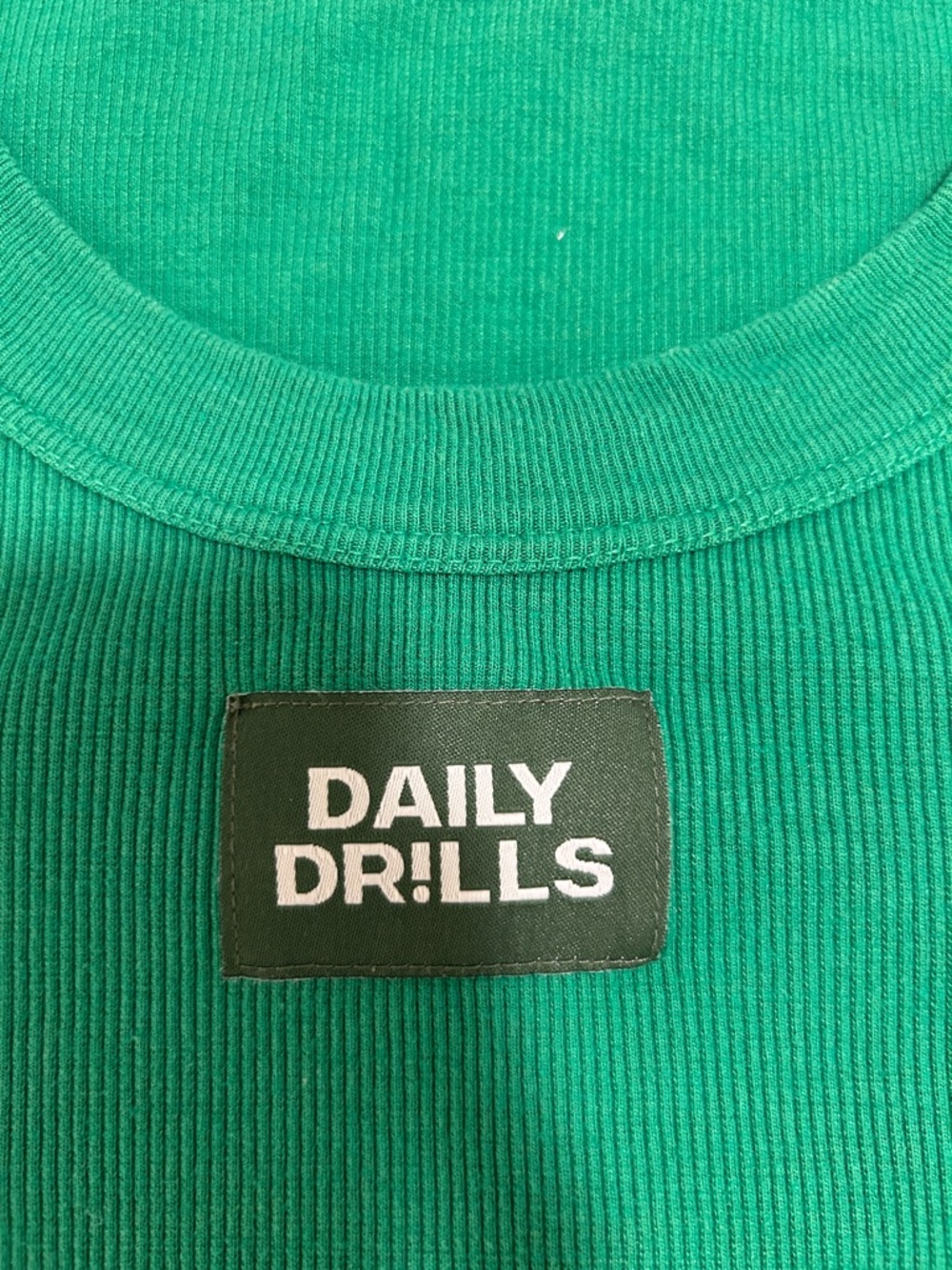 DAILY DRILLS TANK - Picture 5 of 5